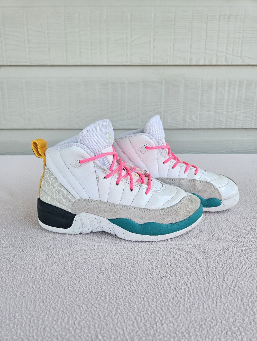 Nike Air Jordan 12 Retro White Vapor Green Sneaker SZ 12C High Top 151186-130